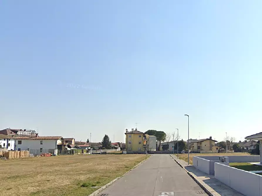 Immagine 12 di Casa bifamiliare in vendita  in Località Molino di Sopra a Castions Di Strada