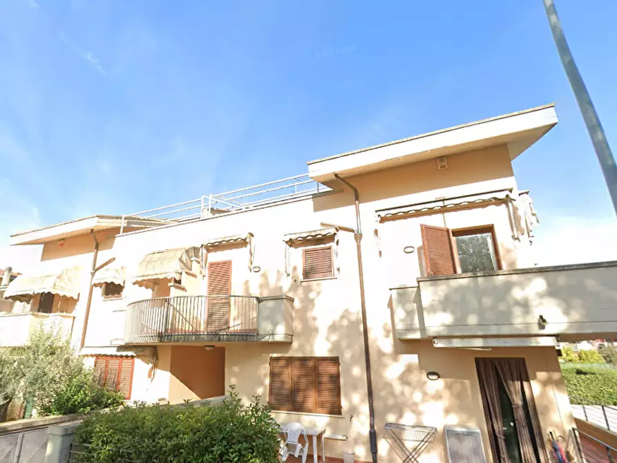 Immagine 6 di Appartamento in vendita  in Via Osteria Bianca a Empoli