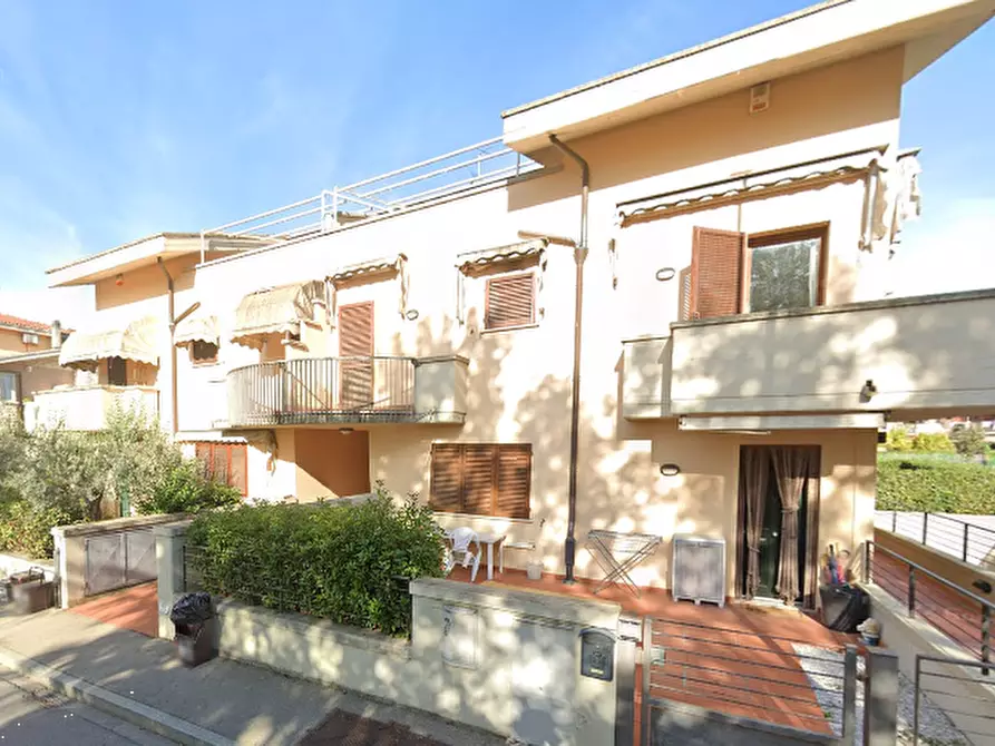 Immagine 10 di Appartamento in vendita  in Via Osteria Bianca a Empoli