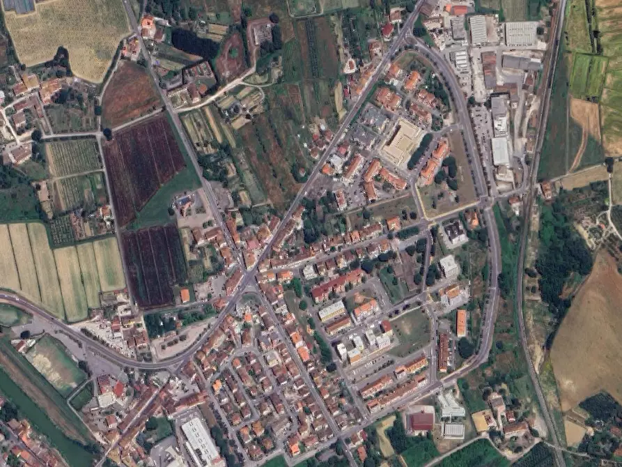 Immagine 12 di Appartamento in vendita  in Via Osteria Bianca a Empoli