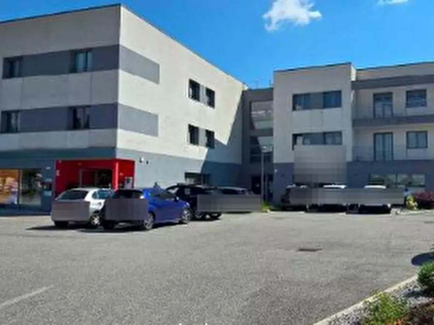 Immagine 6 di Negozio in vendita  in Via Fermi a Tavagnacco