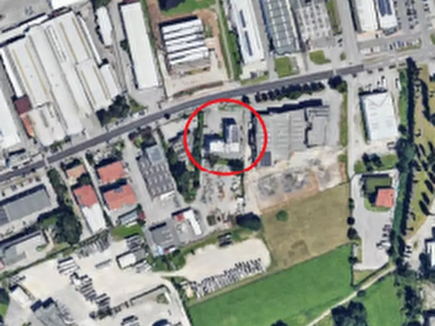 Immagine 11 di Negozio in vendita  in Via Fermi a Tavagnacco