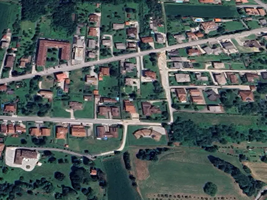 Immagine 1 di Appartamento in vendita  in Viale della Stazione a Tarcento