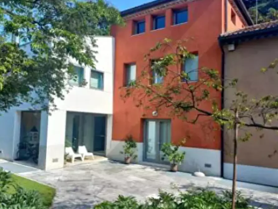 Immagine 10 di Casa bifamiliare in vendita  in Via Monte Cengio a Cittadella