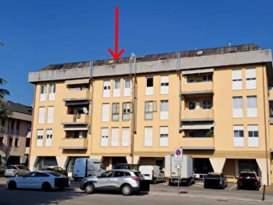 Immagine 2 di Magazzino in vendita  in Via Giorgione a Riese Pio x