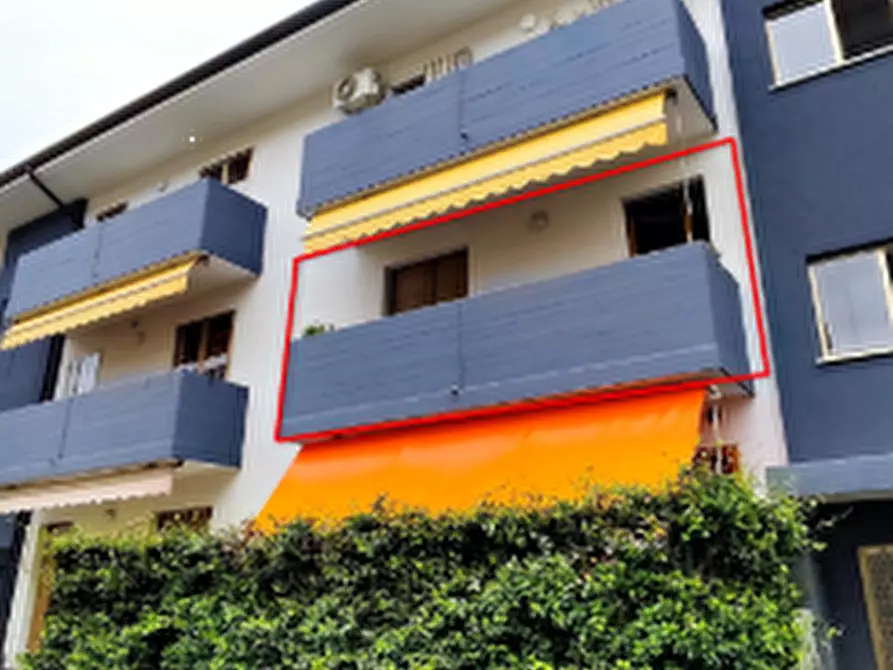 Immagine 6 di Appartamento in vendita  in Via della Cernaia  a Udine