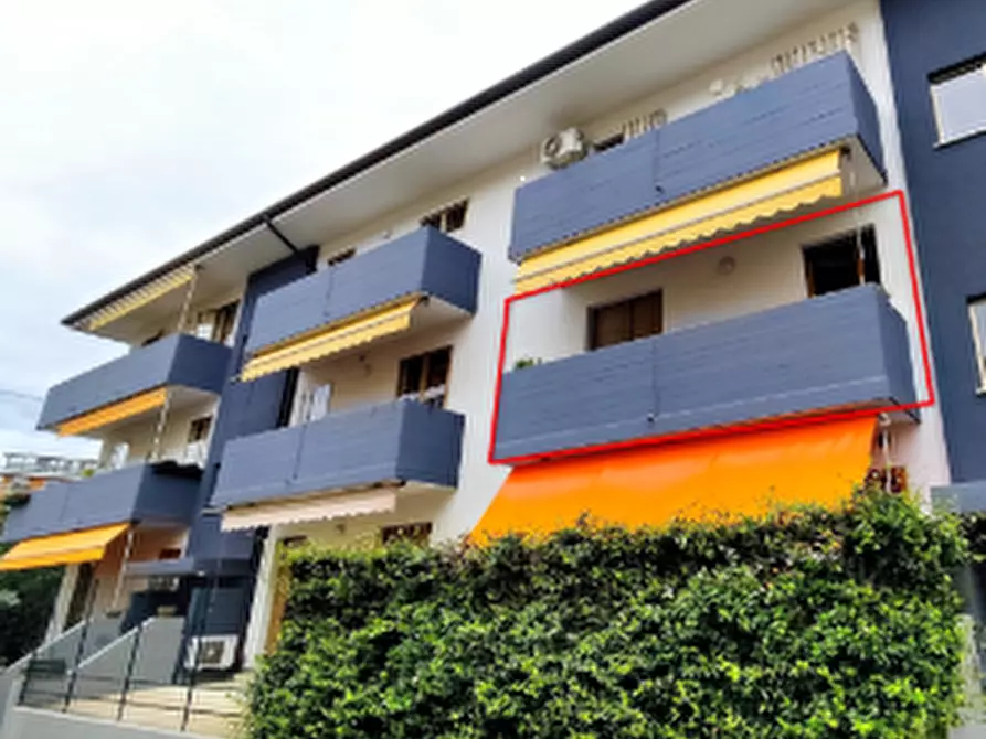 Immagine 8 di Appartamento in vendita  in Via della Cernaia  a Udine