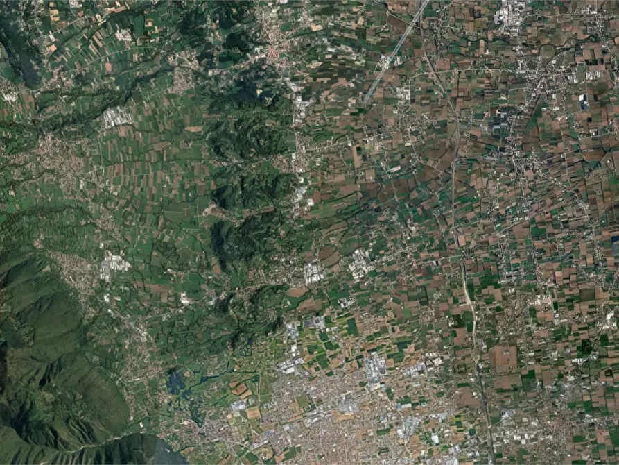 Immagine 14 di Terreno agricolo in vendita  in  Via Ferraro Primo a San Zenone Degli Ezzelini