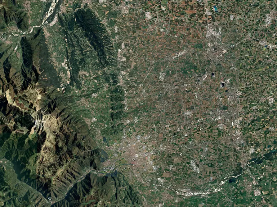 Immagine 15 di Terreno agricolo in vendita  in  Via Ferraro Primo a San Zenone Degli Ezzelini