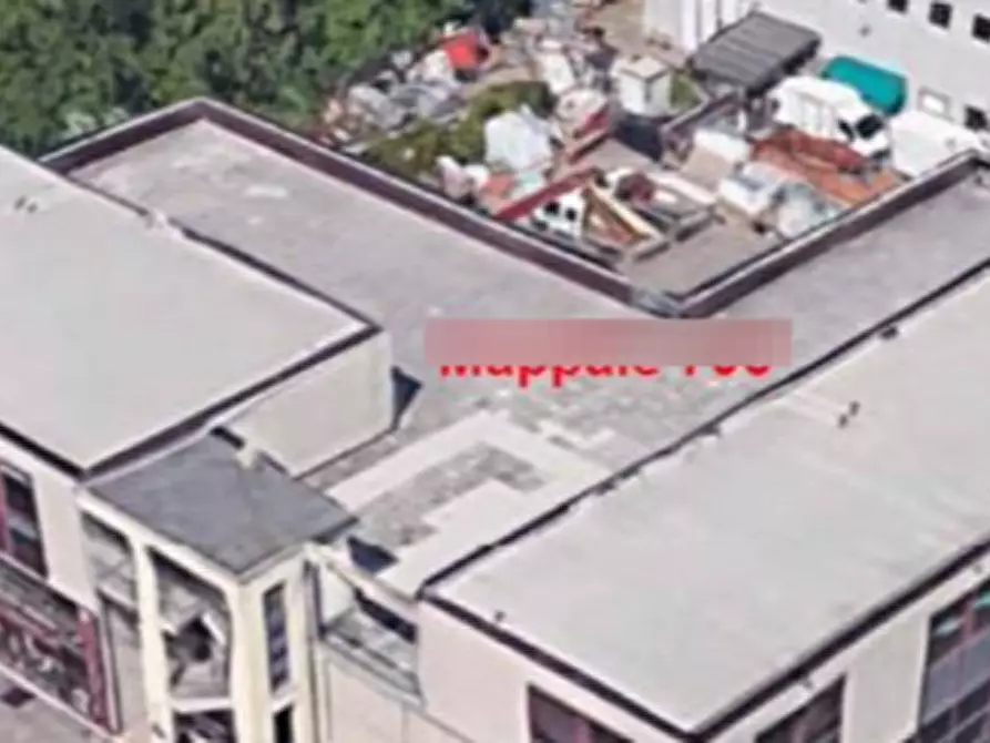 Immagine 2 di Ufficio in vendita  in Via Monti Urali a Reggio Nell'emilia