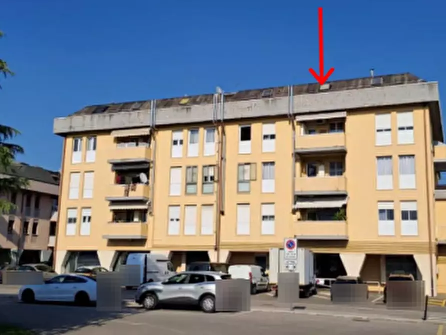 Immagine 1 di Magazzino in vendita  in Via Giorgione a Riese Pio x