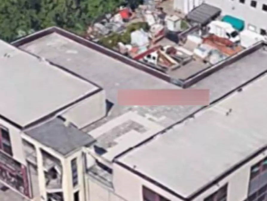 Immagine 2 di Ufficio in vendita  in Via Monti Urali a Reggio Nell'emilia