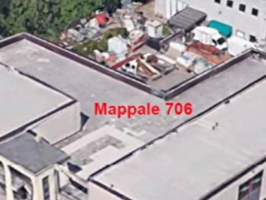 Immagine 3 di Ufficio in vendita  in Via Monti Urali a Reggio Nell'emilia