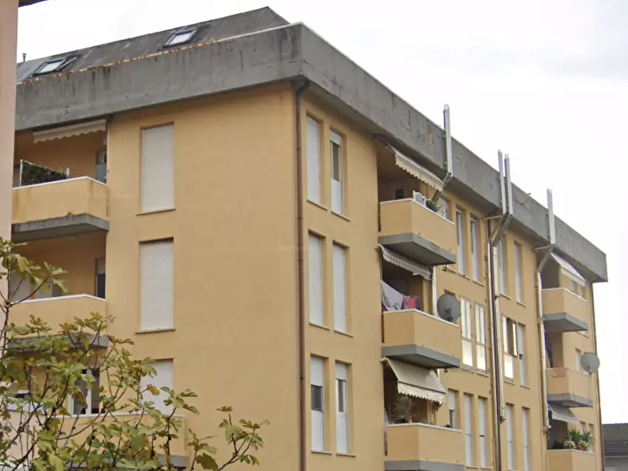 Immagine 4 di Magazzino in vendita  in Via Giorgione a Riese Pio x