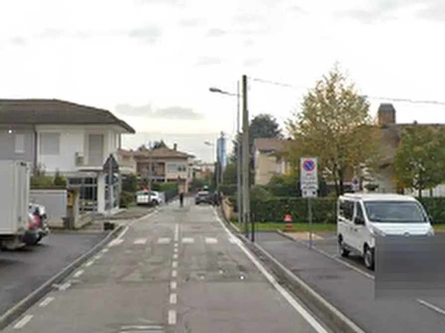 Immagine 6 di Magazzino in vendita  in Via Giorgione a Riese Pio x