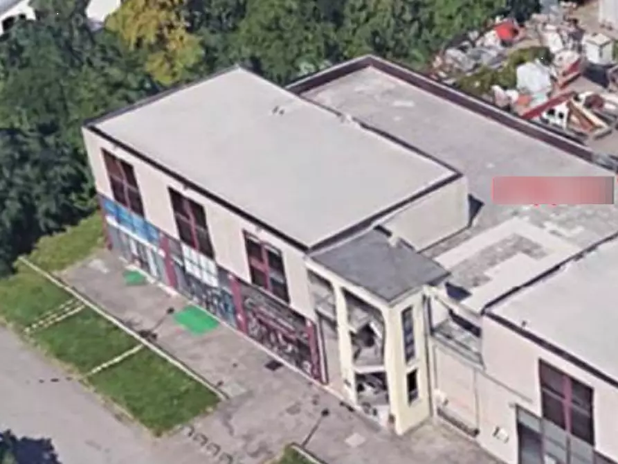 Immagine 3 di Ufficio in vendita  in Via Monti Urali a Reggio Nell'emilia