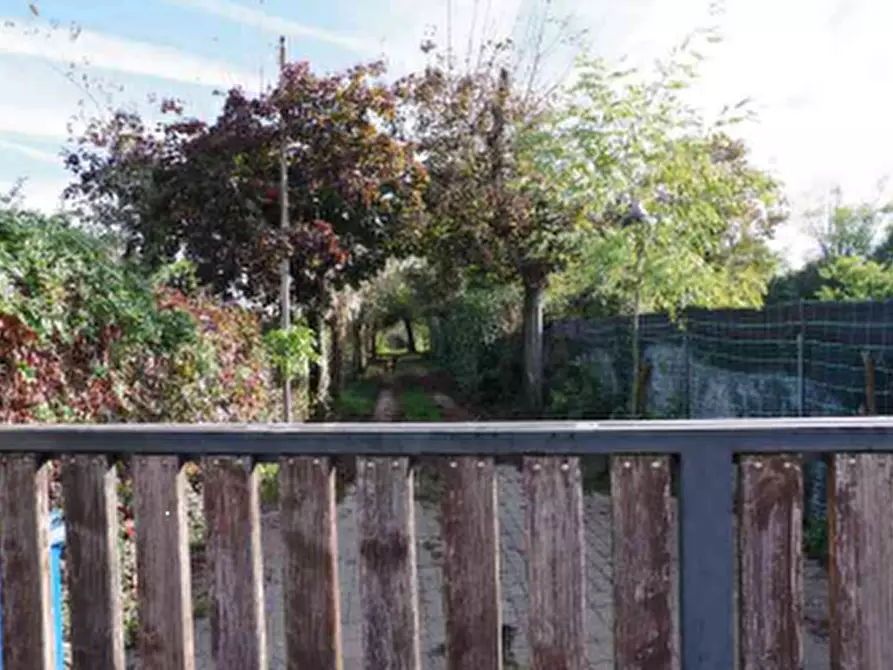 Immagine 10 di Villa in vendita  in Via G. Pascoli a Ponzano Veneto