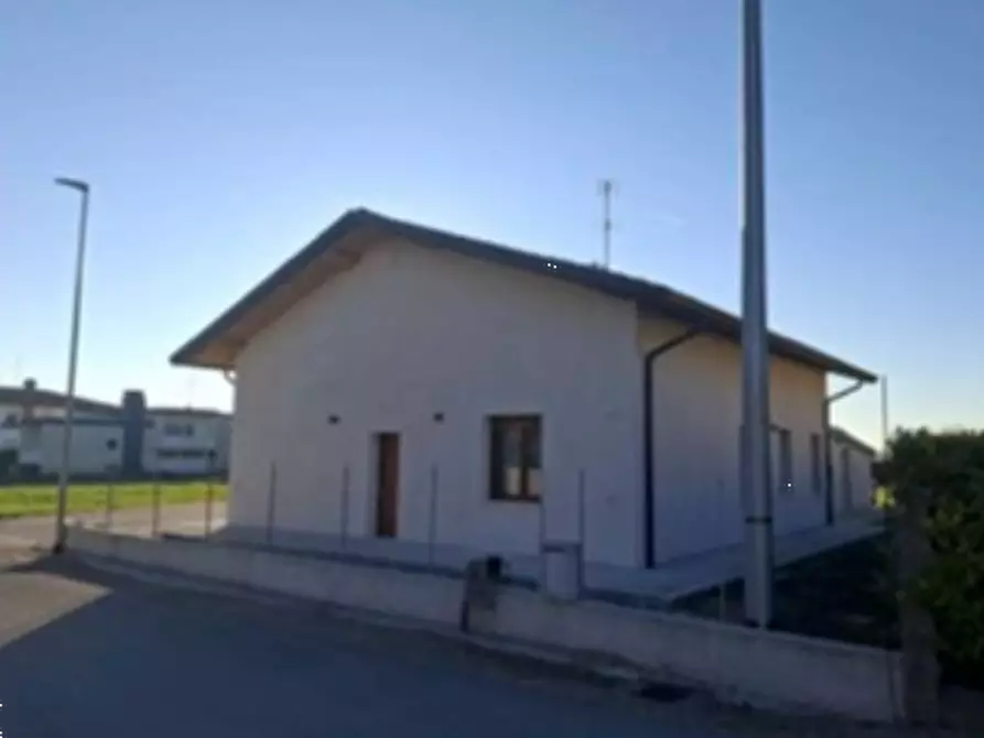 Immagine 4 di Casa indipendente in vendita  in Via Braida II a Eraclea