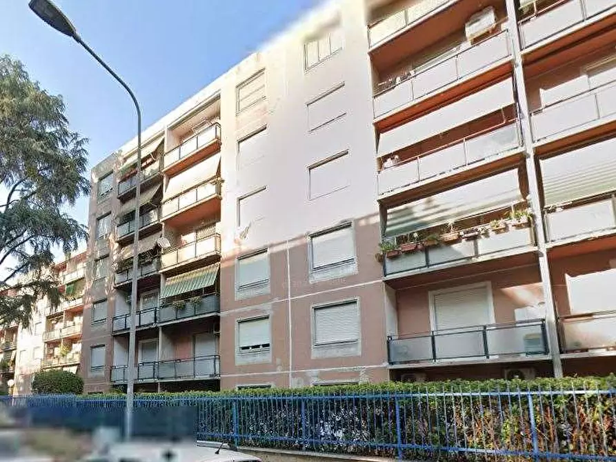 Immagine 4 di Appartamento in vendita  in Viale Dante Alighieri a Pomezia