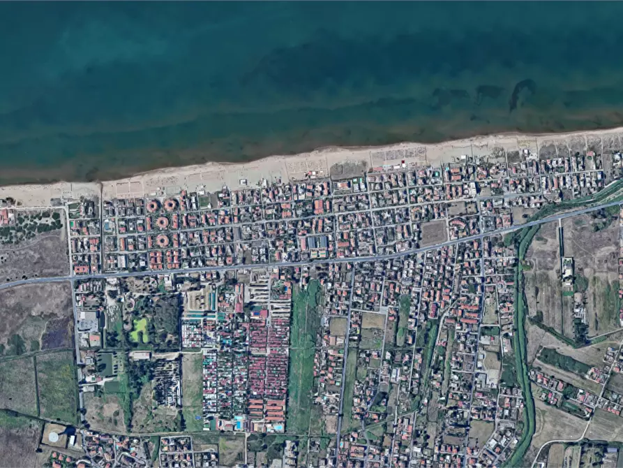 Immagine 16 di Villa in vendita  in Viale Tor S. Lorenzo a Ardea