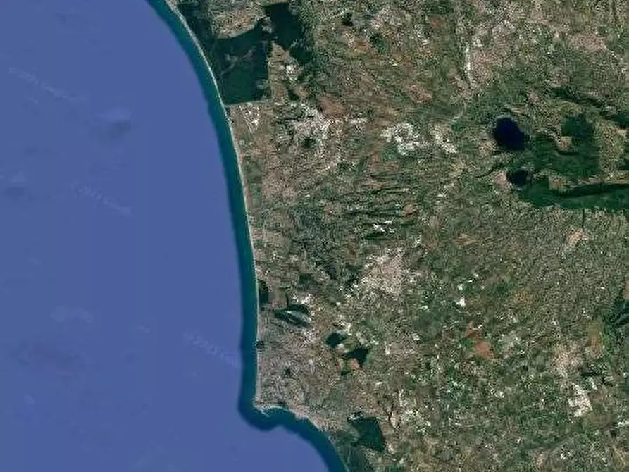 Immagine 9 di Negozio in vendita  in Via delle Pinete a Ardea