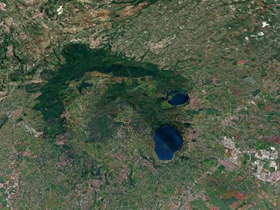 Immagine 10 di Terreno agricolo in vendita  in Via dei Laghi a Velletri