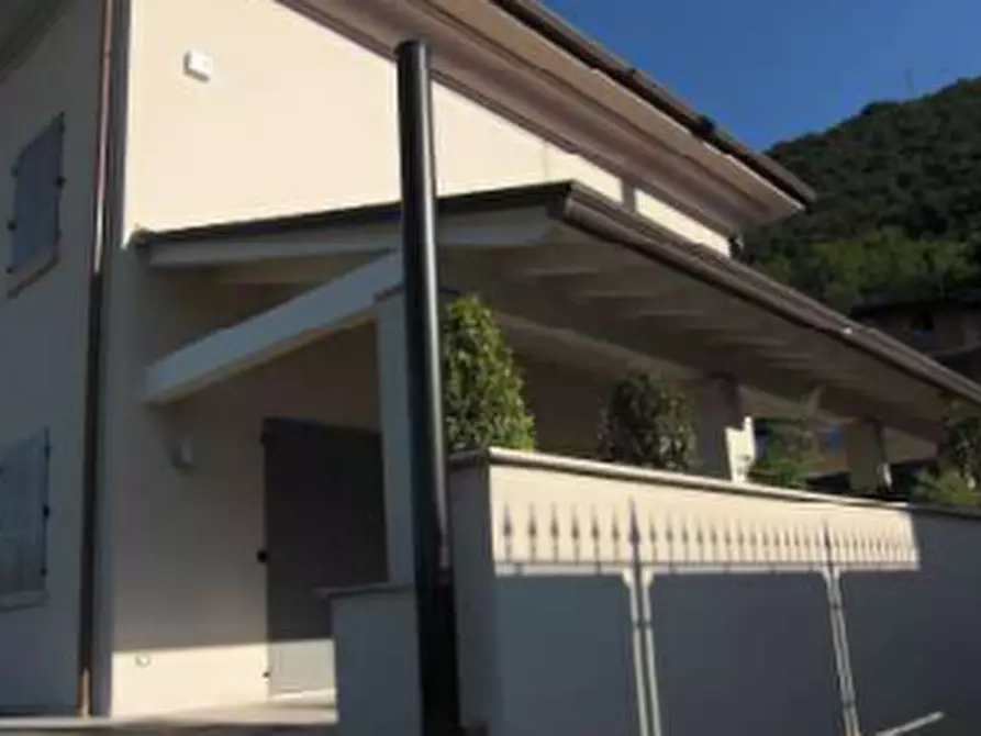 Immagine 22 di Villa in vendita  in Via Maria Teresa di Calcutta a Concesio