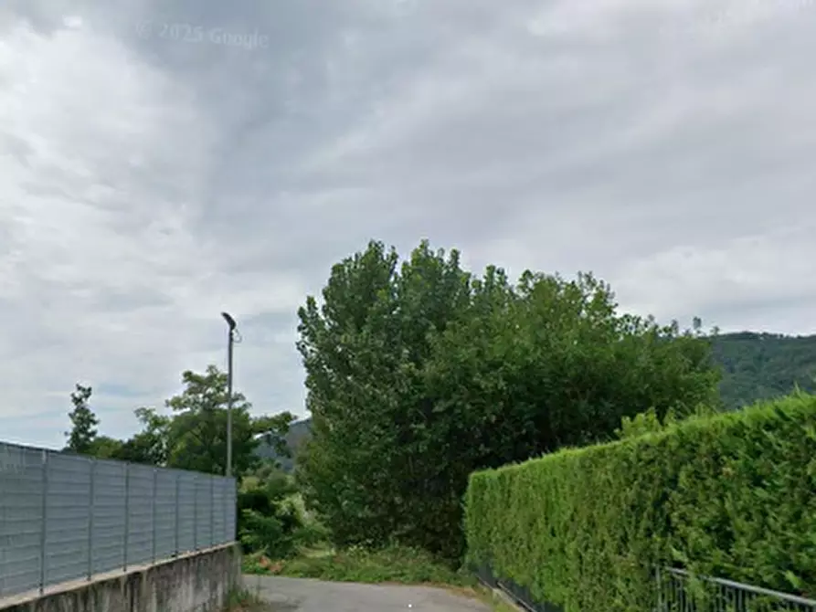 Immagine 2 di Posto auto in vendita  in Via Risorgimento a Iseo