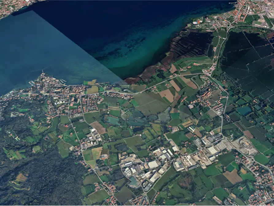 Immagine 8 di Posto auto in vendita  in Via Risorgimento a Iseo