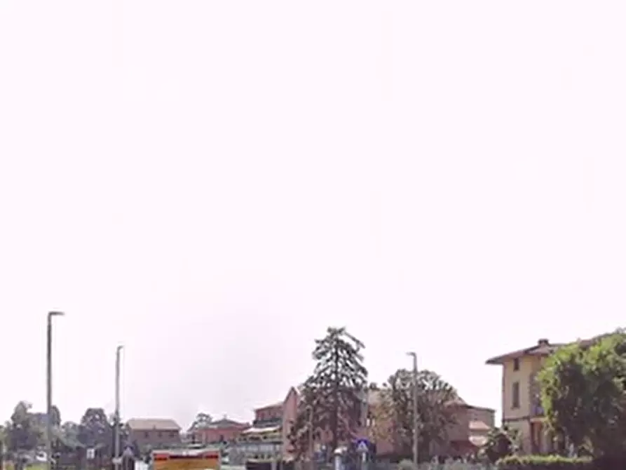 Immagine 3 di Posto auto in vendita  in Via Risorgimento a Iseo