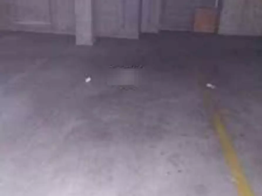 Immagine 1 di Posto auto in vendita  in Via Ugo Aldrighi a Brescia