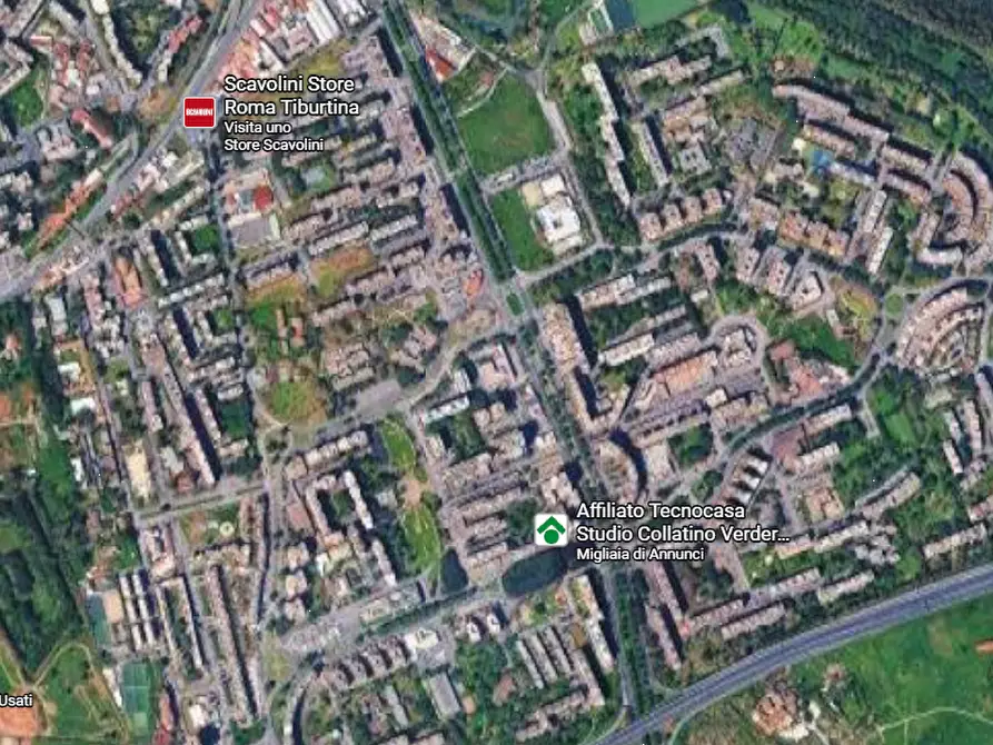 Immagine 9 di Garage in vendita  in Via Grotta di Gregna  a Roma