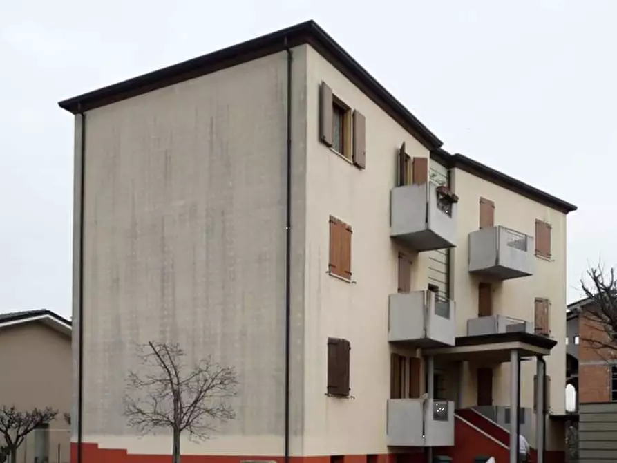 Immagine 1 di Appartamento in vendita  in Via Carlo Collodi a Bagnolo San Vito