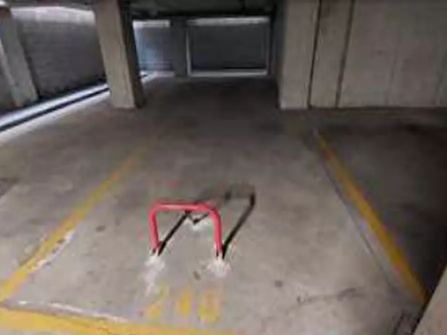 Immagine 1 di Posto auto in vendita  in Via Ugo Aldrighi a Brescia