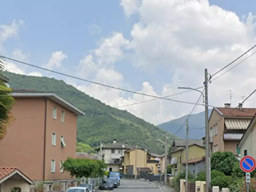 Immagine 10 di Negozio in vendita  in Via Fontane a Villa Carcina