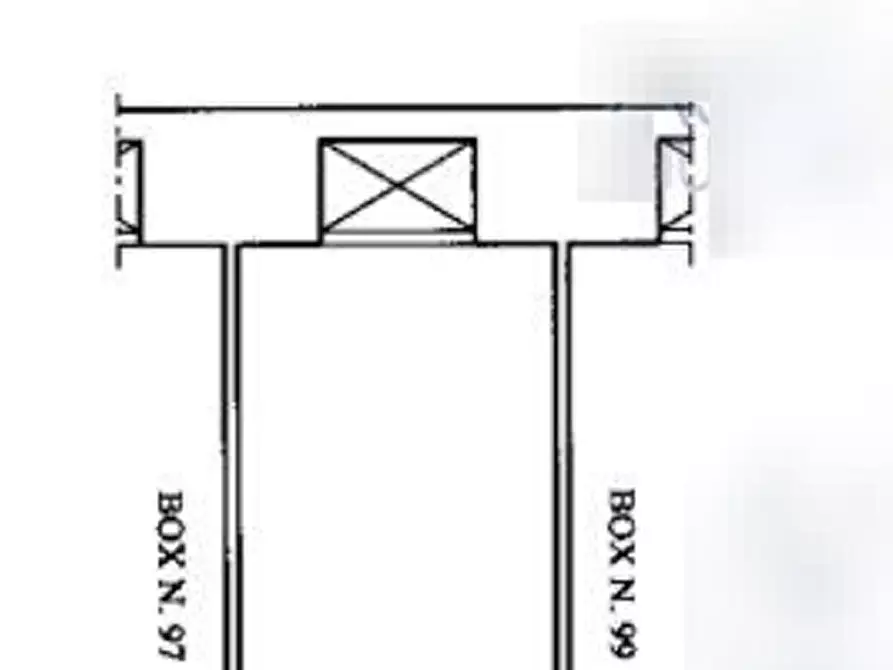 Immagine 10 di Garage in vendita  in Via Grotta di Gregna a Roma