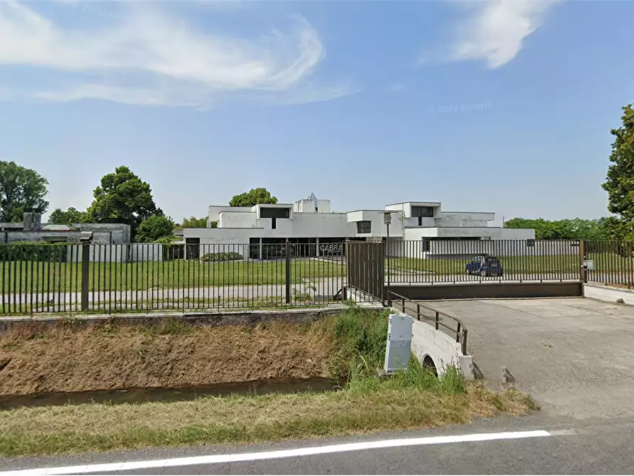 Immagine 1 di Porzione di casa in vendita  in Via Badia a Leno