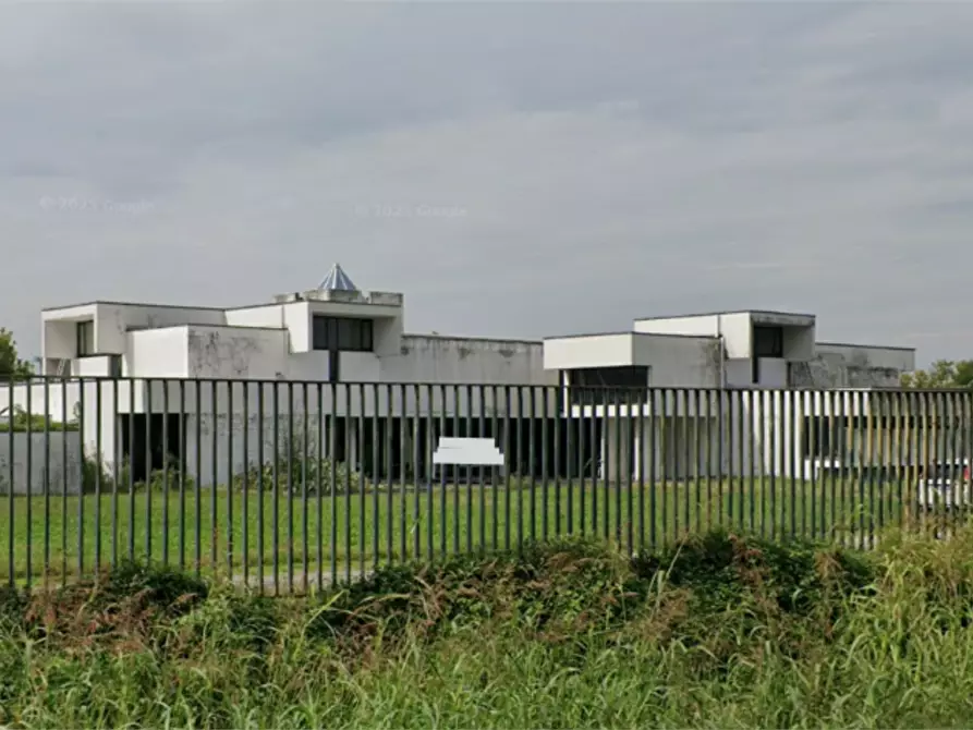 Immagine 3 di Porzione di casa in vendita  in Via Badia a Leno