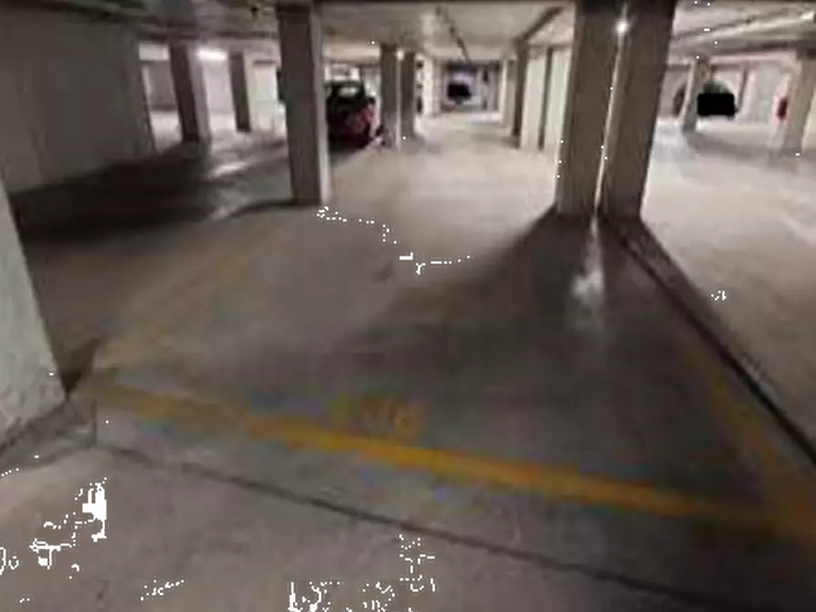 Immagine 1 di Posto auto in vendita  in Via Ugo Aldrighi a Brescia