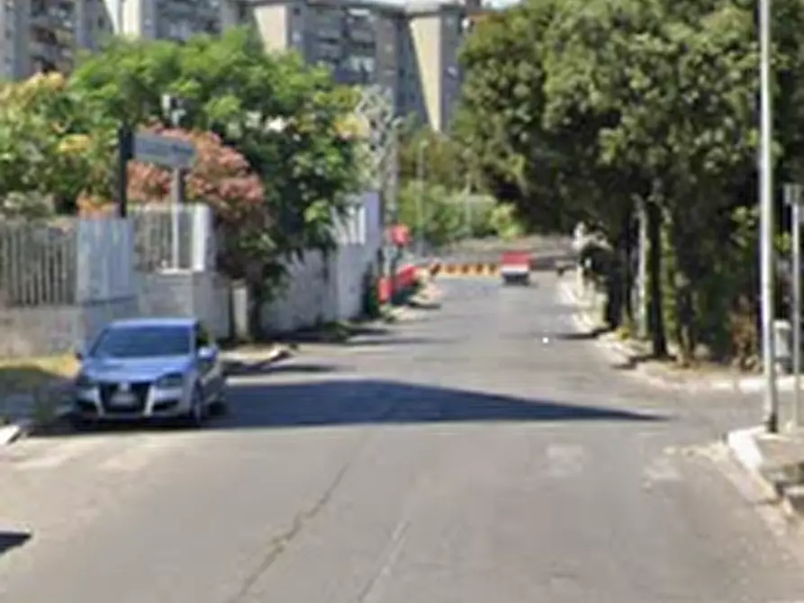 Immagine 5 di Garage in vendita  in Via Grotta di Gregna a Roma