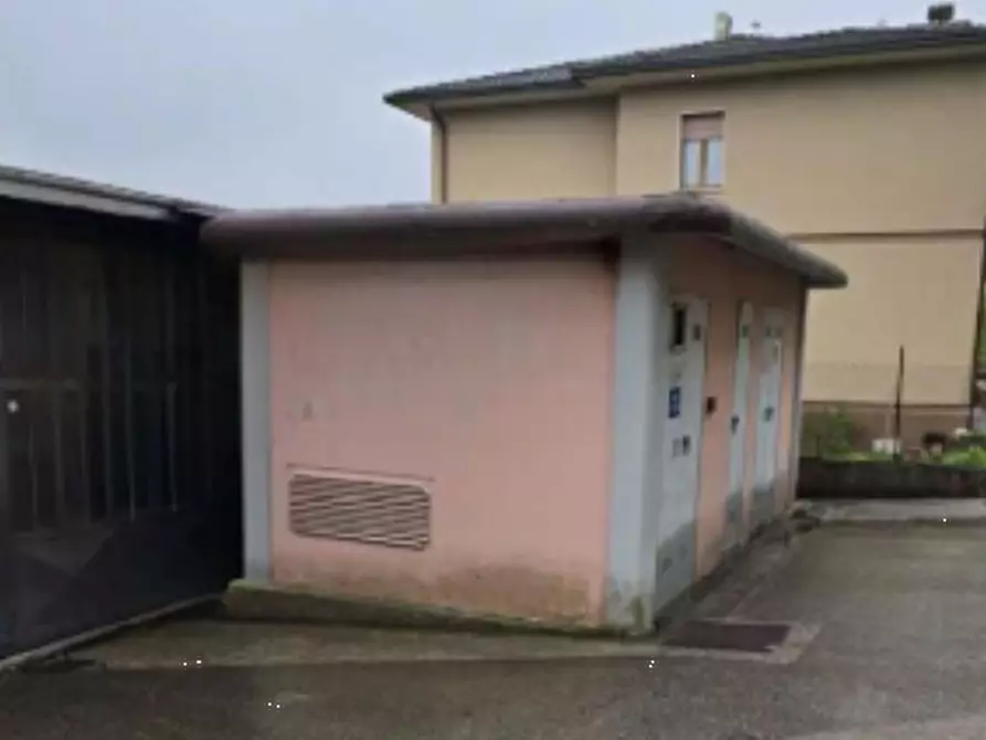 Immagine 8 di Laboratorio in vendita  in Via Nuova a Preseglie