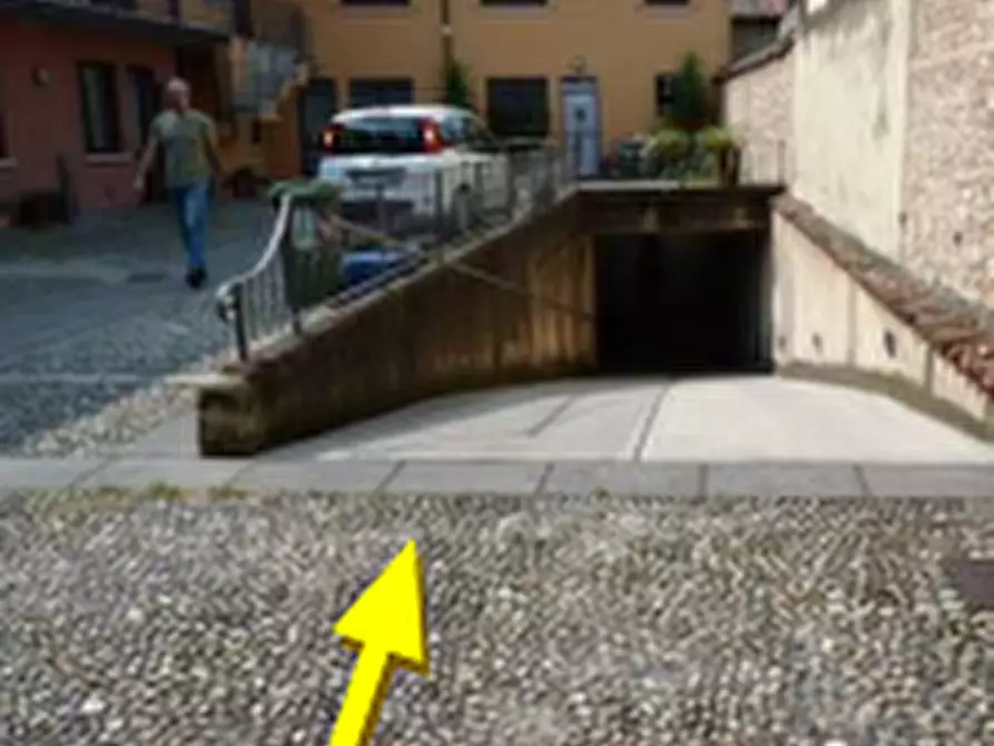 Immagine 5 di Appartamento in vendita  in Via Marchesi  a Rovato