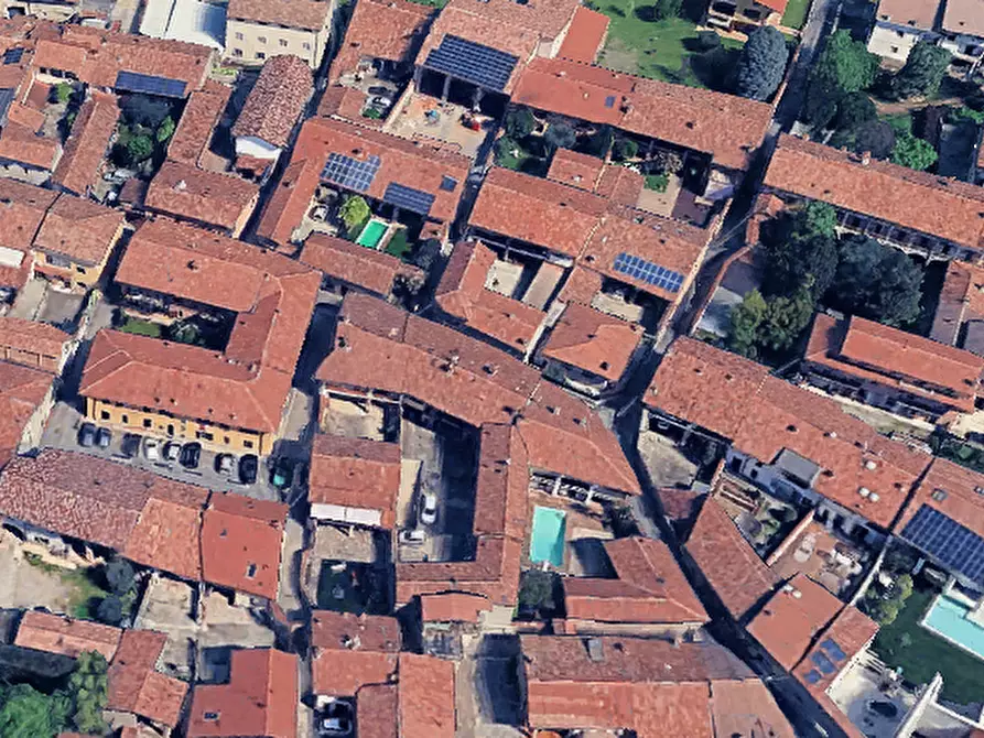 Immagine 1 di Appartamento in vendita  in Via Marchesi  a Rovato