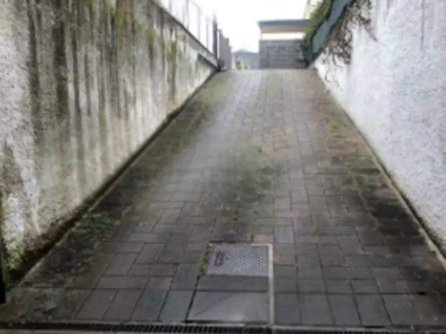 Immagine 2 di Appartamento in vendita  in Via Agello a Desenzano Del Garda