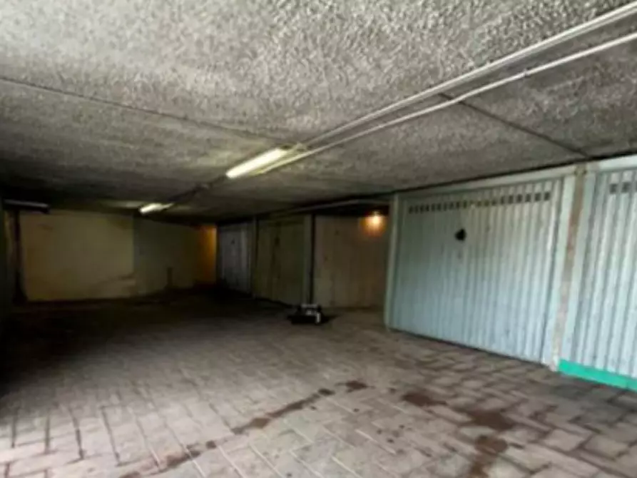 Immagine 3 di Appartamento in vendita  in Via Agello a Desenzano Del Garda