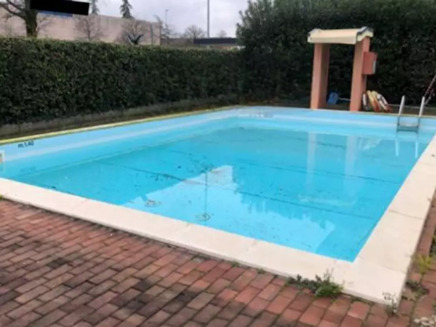 Immagine 4 di Appartamento in vendita  in Via Agello a Desenzano Del Garda