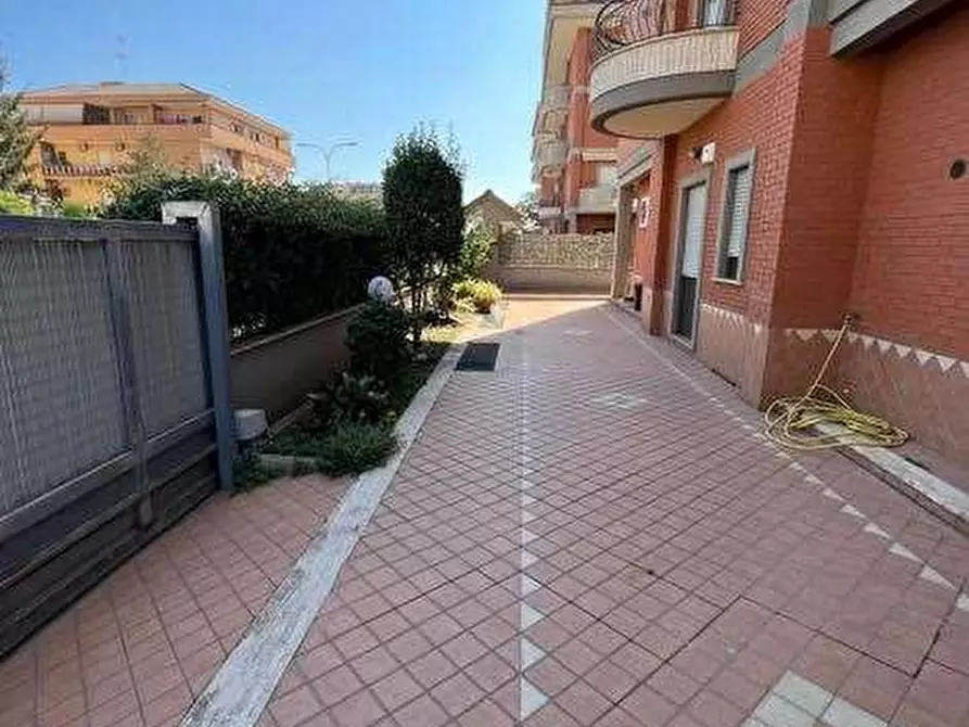 Immagine 2 di Appartamento in vendita  in Via G. Verga a Aprilia
