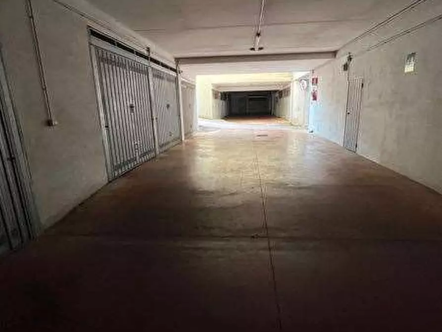 Immagine 7 di Appartamento in vendita  in Via G. Verga a Aprilia