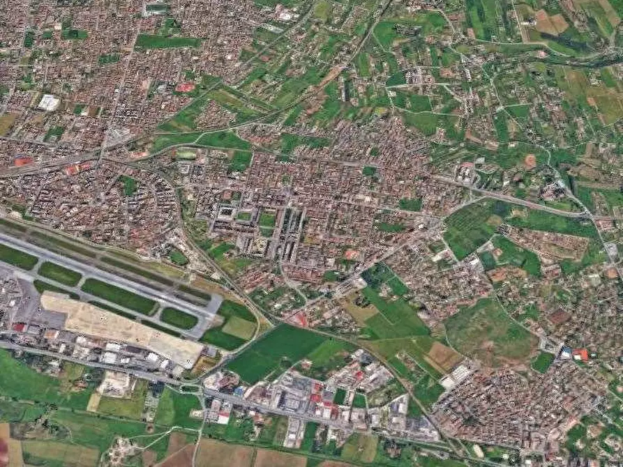 Immagine 8 di Magazzino in vendita  in Via Venezia a Ciampino