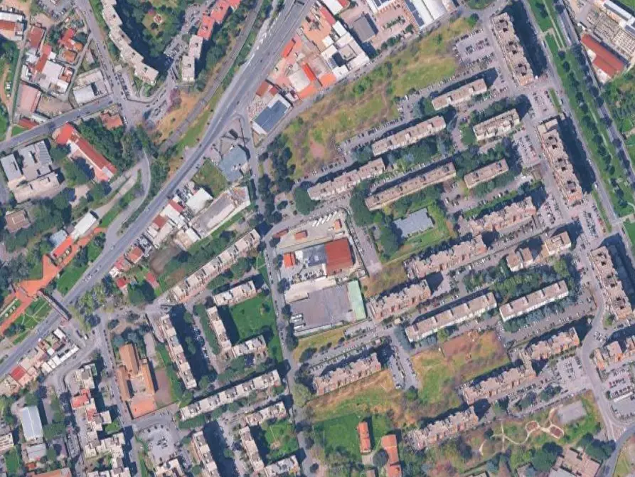 Immagine 7 di Garage in vendita  in Via di Grotta di Gregna a Roma